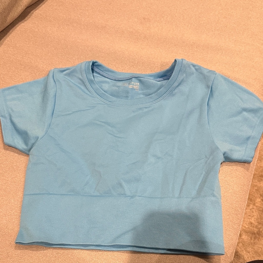 Aerie women’s baby tee